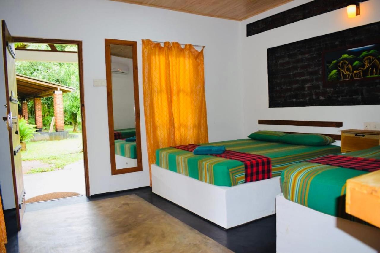 Green Cottage Anuradhapura Exterior photo